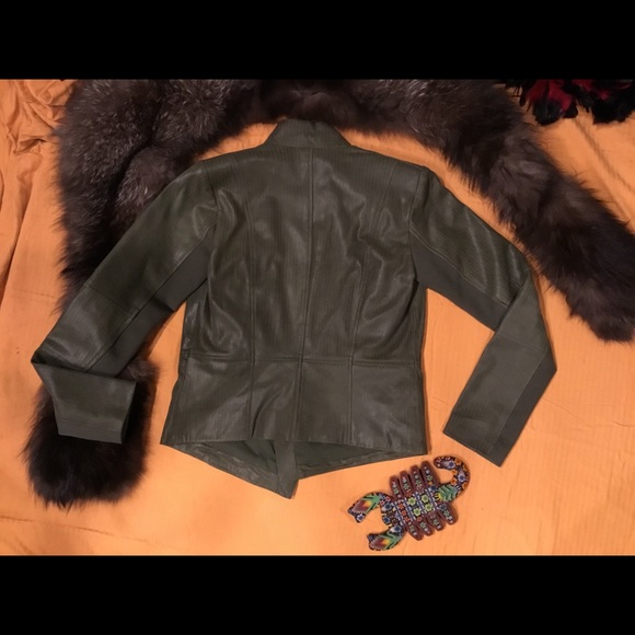 Gorgeous Leather Blazer !  Like new! - Picture 6 of 6